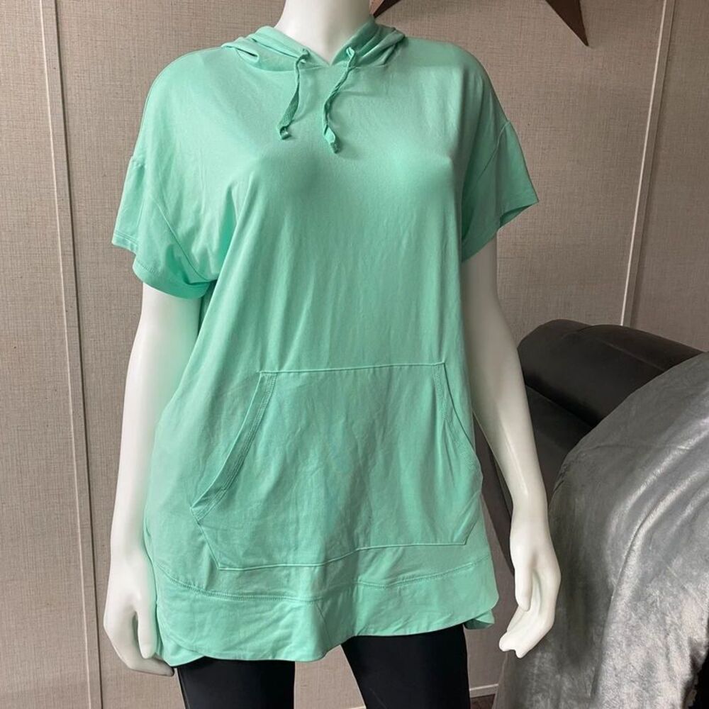 Ladies Size 14/16 L/XL Livi Short Sleeved Hoodie
